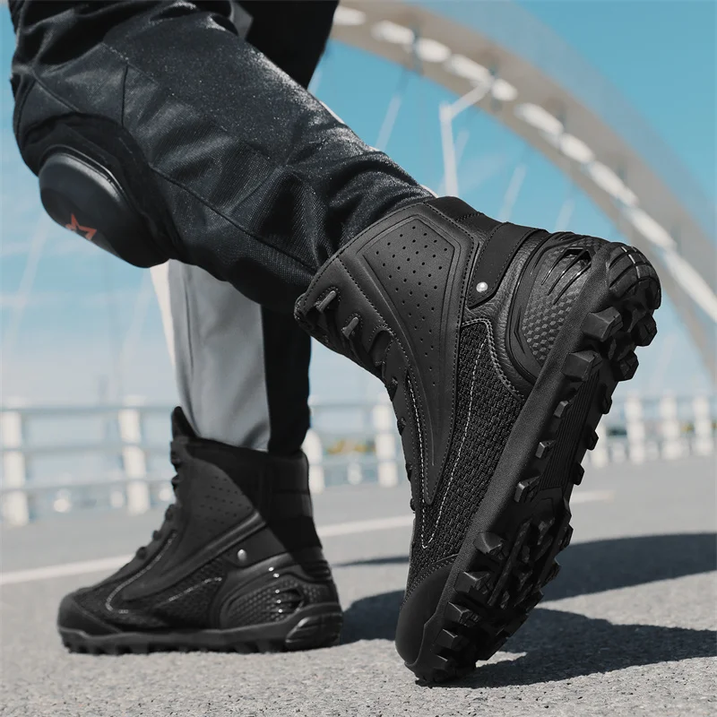 Мотоциклетные водонепроницаемы – обзор и цена Cycling Commute Shoes